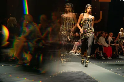 Look 12